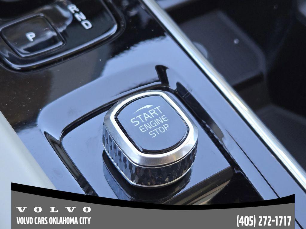 new 2026 Volvo XC60 car, priced at $65,370