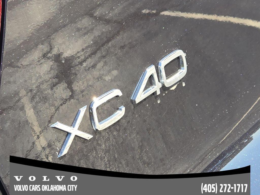 used 2023 Volvo XC40 car, priced at $31,400