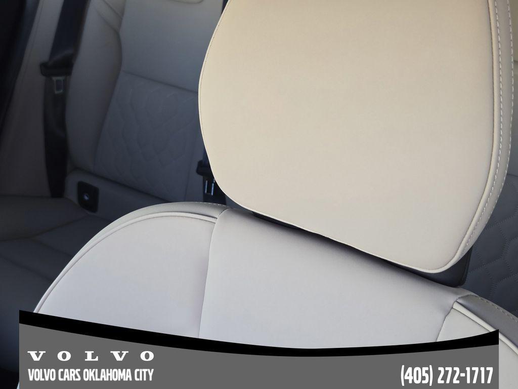 new 2026 Volvo XC60 car, priced at $57,985