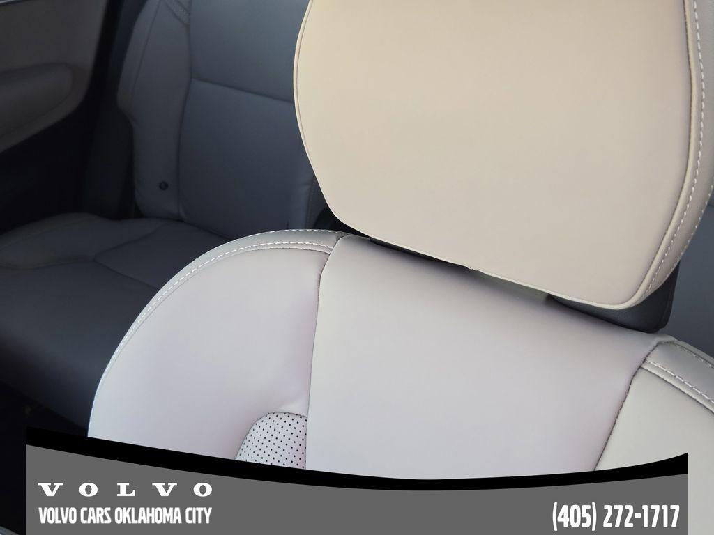new 2026 Volvo XC90 car, priced at $81,370