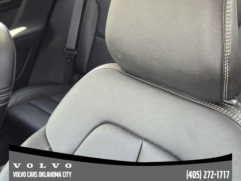 used 2025 Volvo XC40 car, priced at $33,900