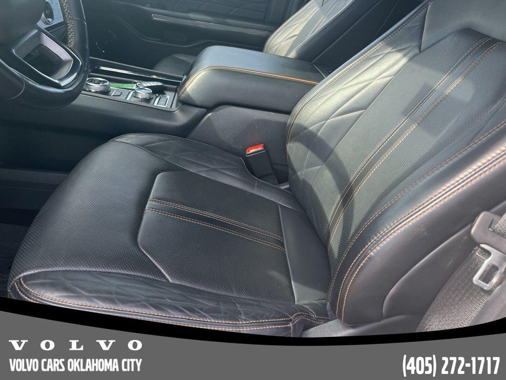 used 2022 Ford Expedition car, priced at $48,500