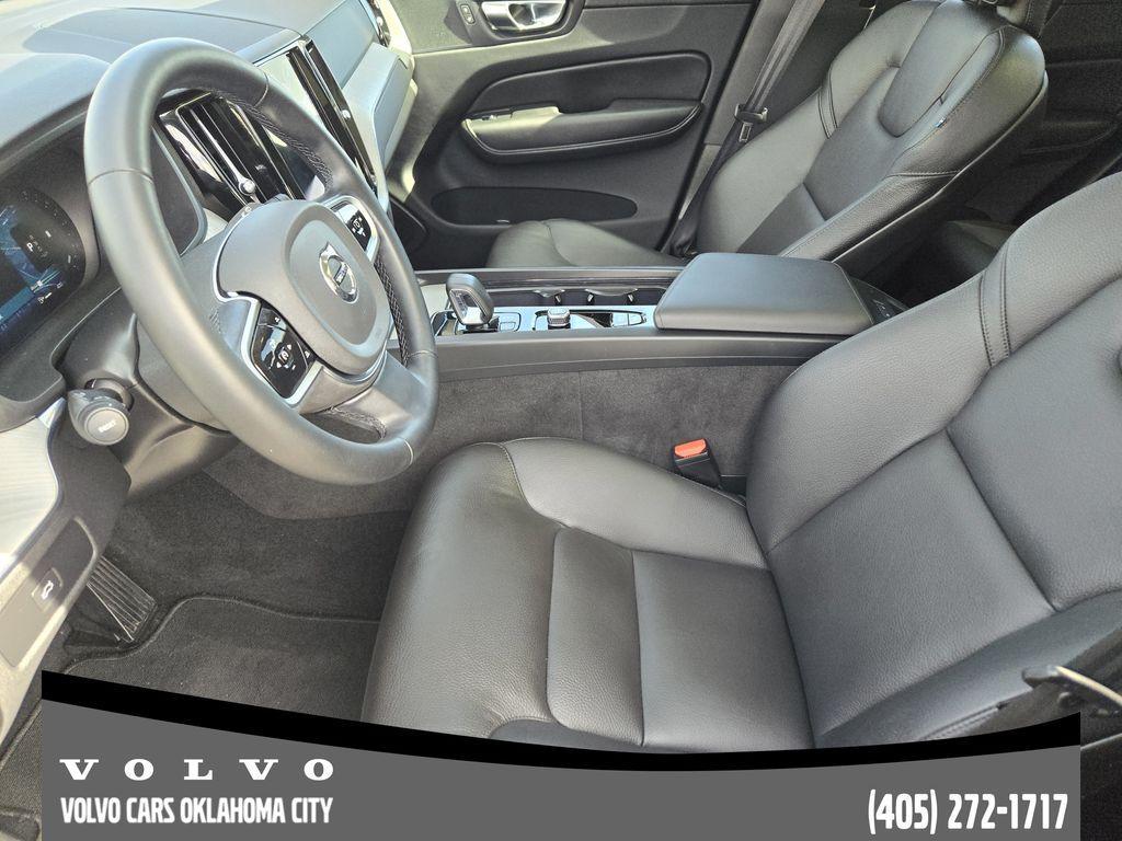 used 2025 Volvo XC60 car, priced at $38,400
