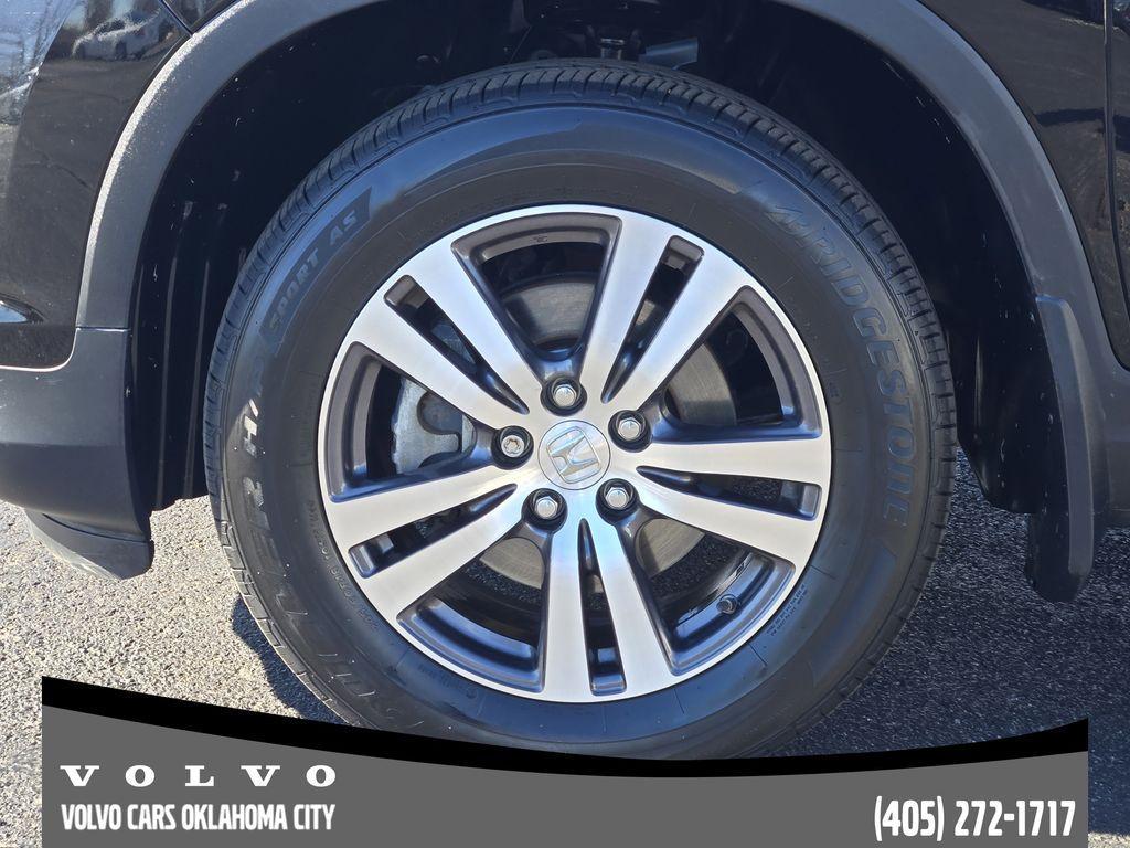 used 2017 Honda Pilot car, priced at $18,400