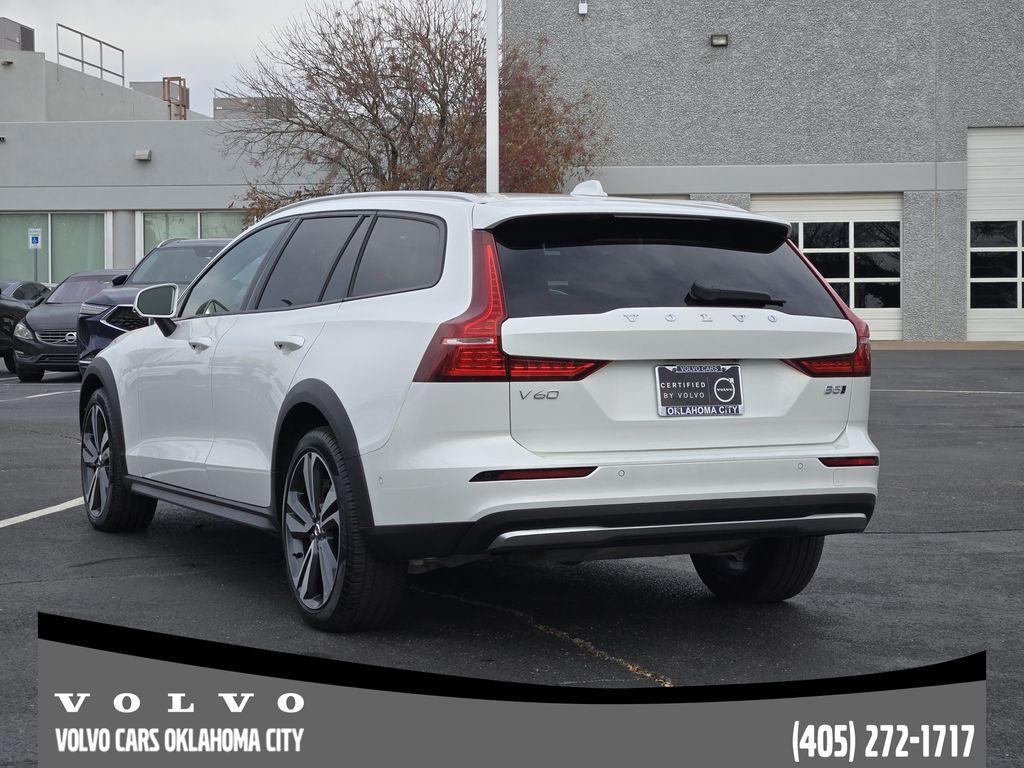 used 2025 Volvo V60 Cross Country car, priced at $38,900