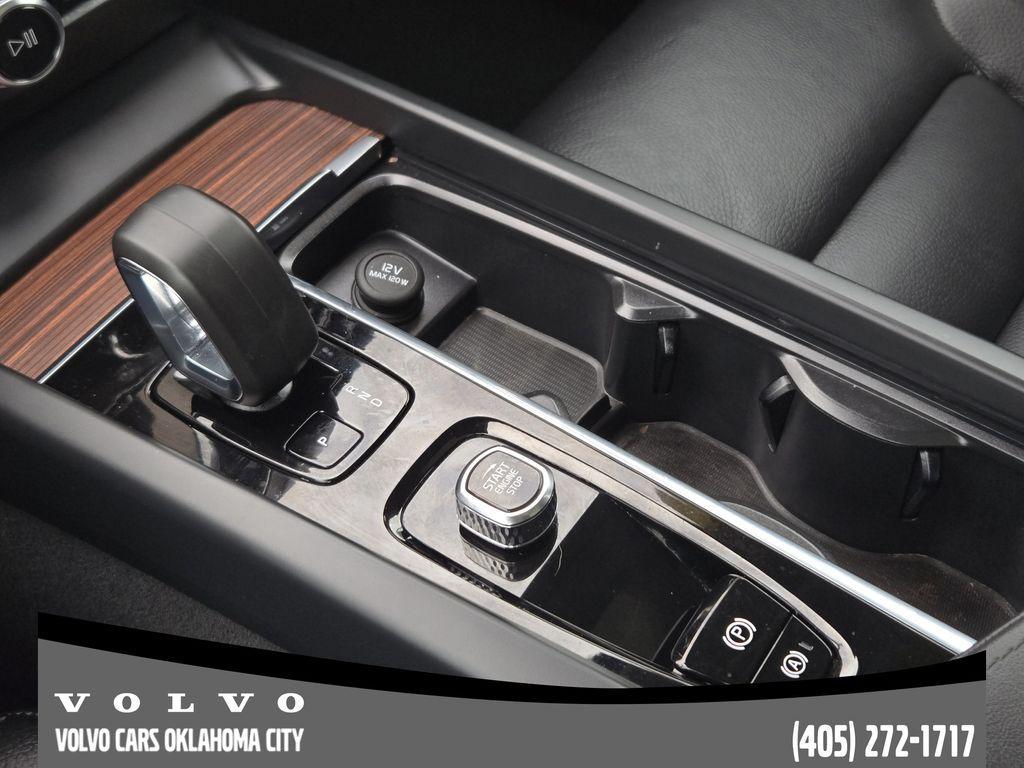 used 2025 Volvo V60 Cross Country car, priced at $38,900