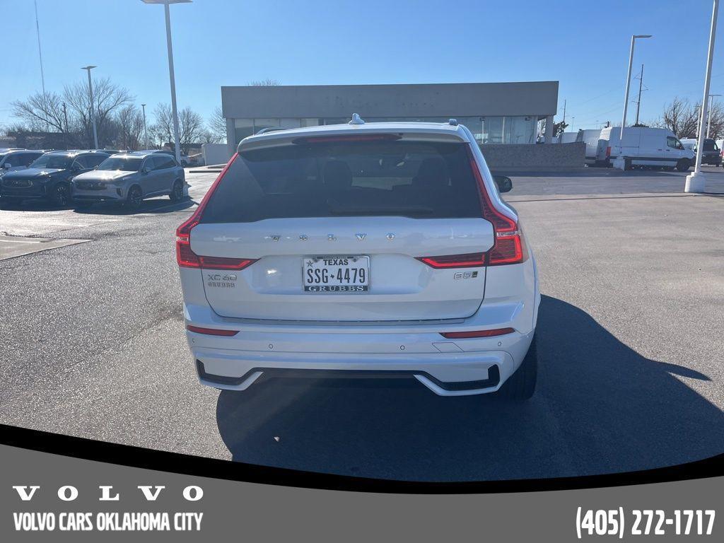 used 2023 Volvo XC60 car, priced at $41,400
