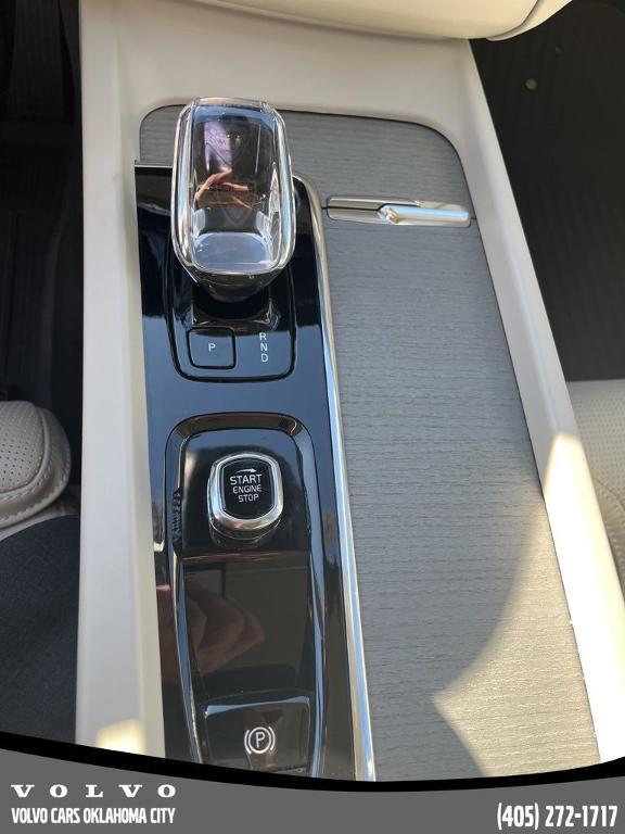 used 2023 Volvo XC60 car, priced at $41,400