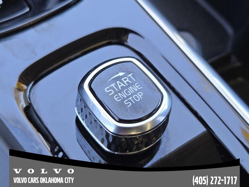 used 2025 Volvo XC60 car, priced at $39,500