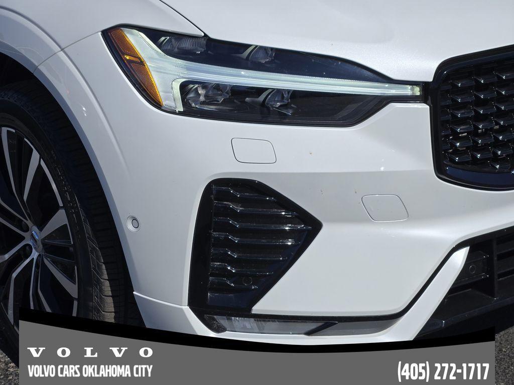 used 2025 Volvo XC60 car, priced at $39,500