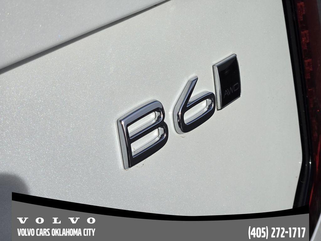 new 2026 Volvo XC90 car, priced at $76,570