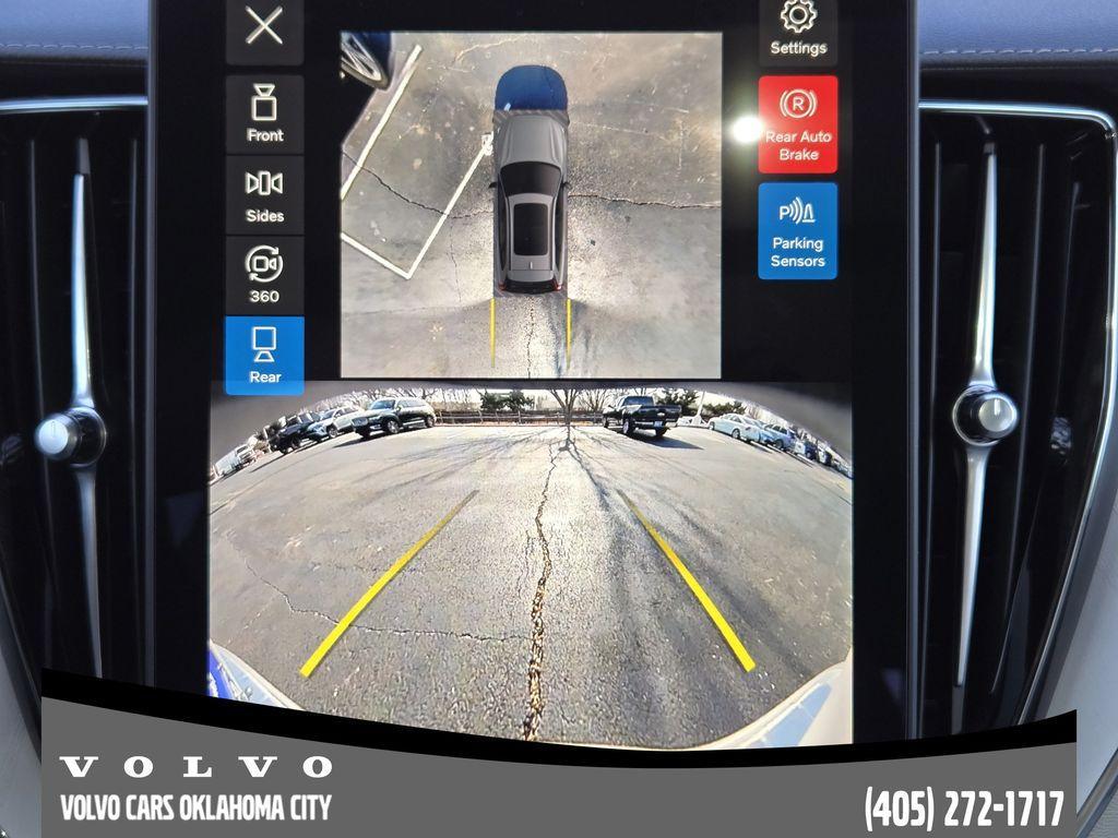 new 2026 Volvo XC60 car, priced at $63,935