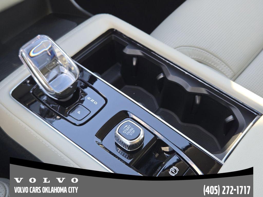 new 2026 Volvo XC90 car, priced at $78,270