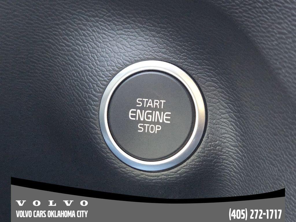 new 2026 Volvo XC40 car, priced at $44,500