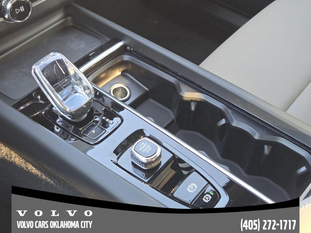 new 2026 Volvo XC60 car, priced at $53,825