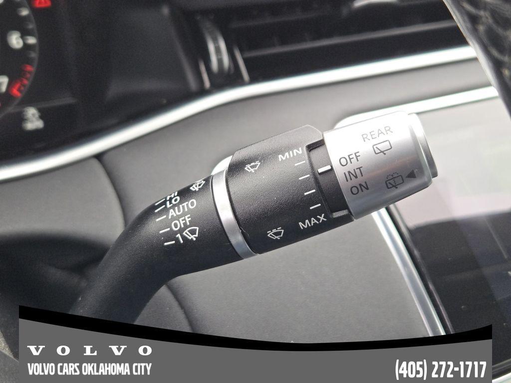 used 2020 Land Rover Range Rover Evoque car, priced at $18,000
