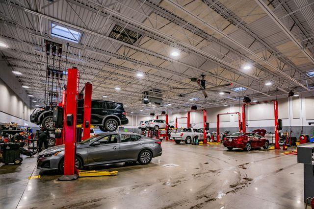 used 2021 GMC Sierra 1500 car, priced at $40,371