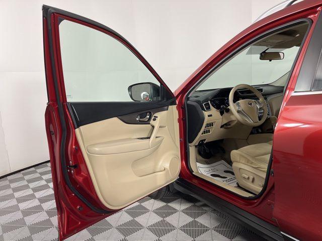 used 2015 Nissan Rogue car, priced at $10,500