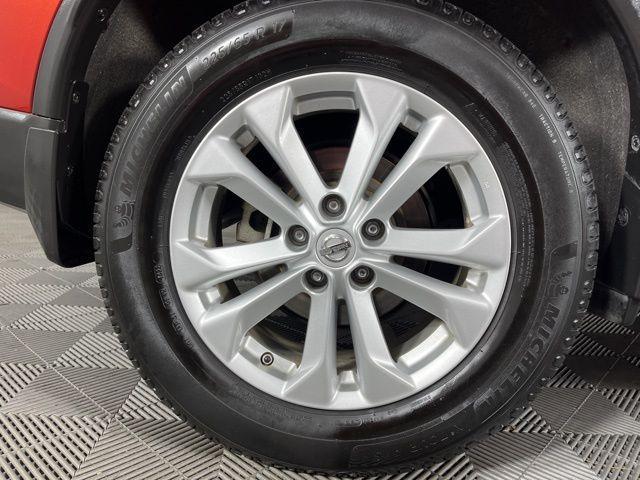 used 2015 Nissan Rogue car, priced at $10,500