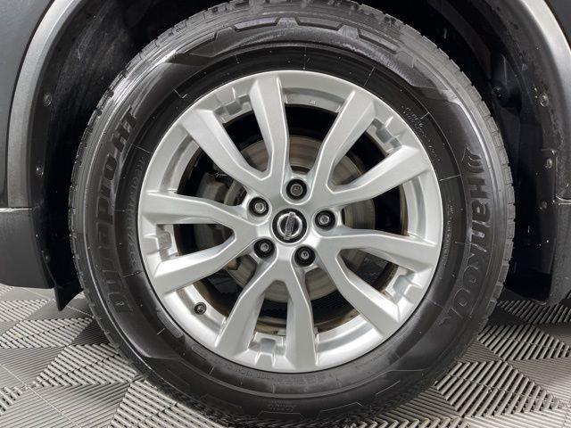 used 2019 Nissan Rogue car, priced at $10,000