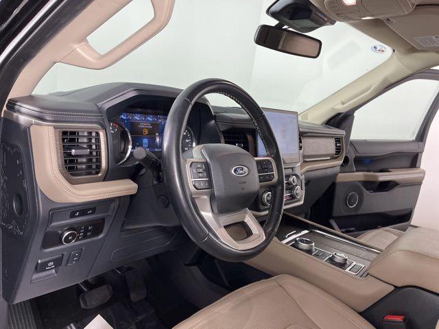 used 2023 Ford Expedition car, priced at $41,922