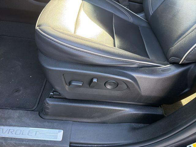 used 2023 Chevrolet Suburban car, priced at $46,800