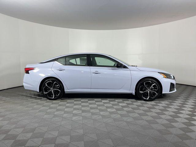 new 2025 Nissan Altima car, priced at $29,895
