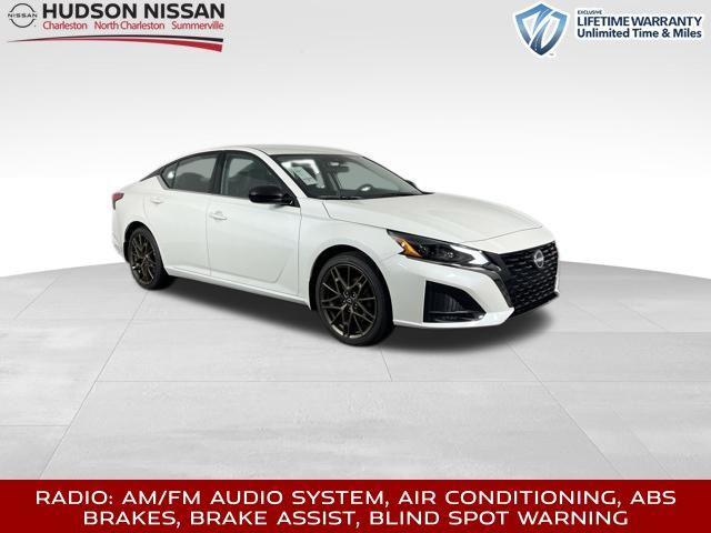 new 2025 Nissan Altima car, priced at $30,585
