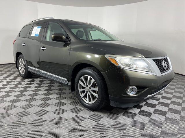 used 2016 Nissan Pathfinder car, priced at $11,700