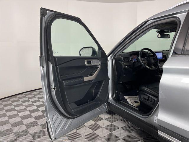 used 2023 Ford Explorer car, priced at $25,548