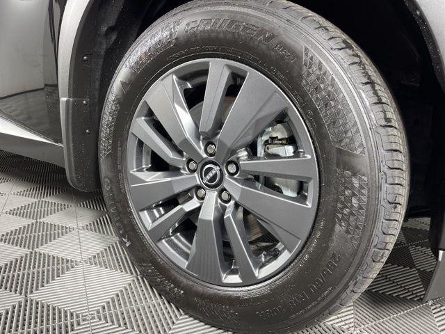 new 2026 Nissan Pathfinder car, priced at $36,238