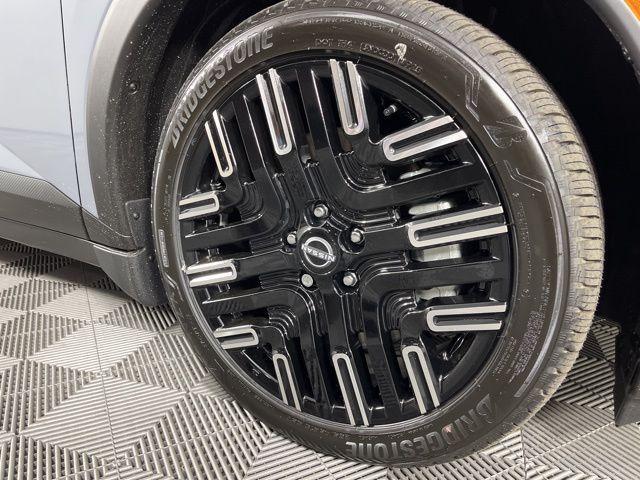 new 2026 Nissan Leaf car, priced at $42,625