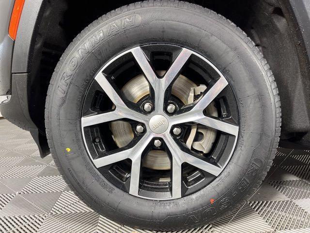 used 2023 Jeep Grand Cherokee L car, priced at $26,870