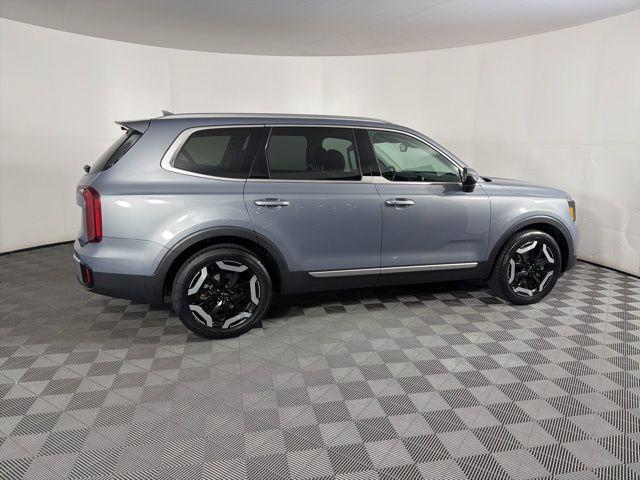 used 2023 Kia Telluride car, priced at $29,769