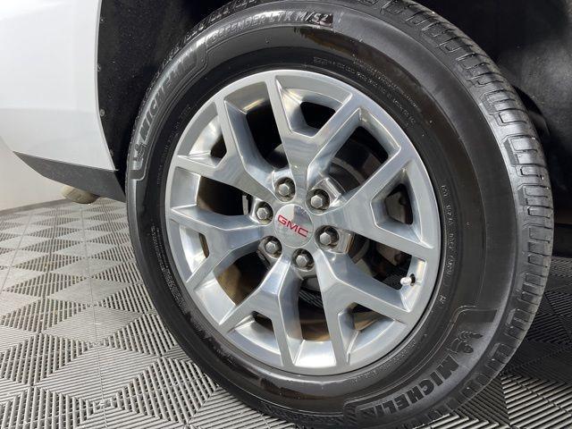 used 2016 GMC Yukon car, priced at $17,501