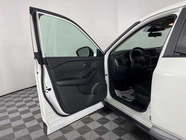 used 2025 Nissan Rogue car, priced at $22,981