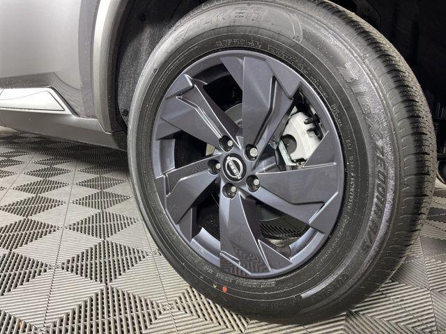 new 2026 Nissan Rogue car, priced at $27,929