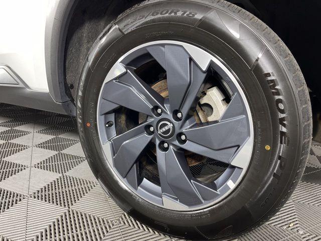 used 2024 Nissan Rogue car, priced at $21,992