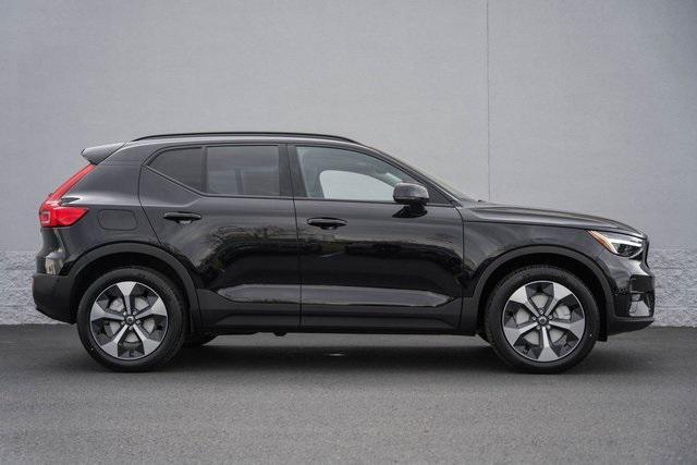 used 2025 Volvo XC40 car, priced at $34,000