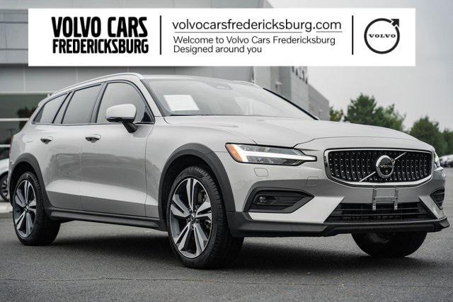 used 2025 Volvo V60 Cross Country car, priced at $35,000