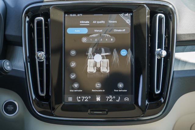 new 2026 Volvo XC40 car, priced at $52,425