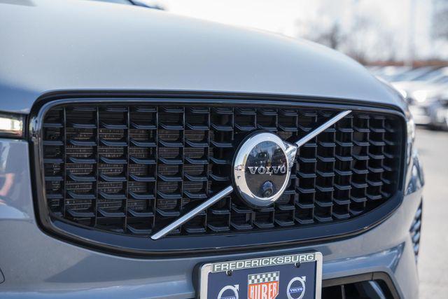 used 2022 Volvo XC60 Recharge Plug-In Hybrid car, priced at $32,200