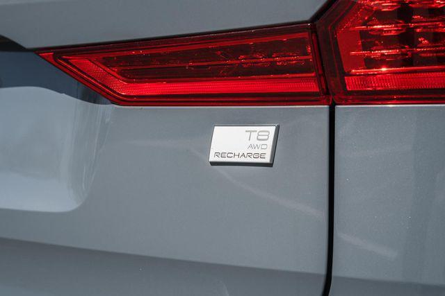 used 2022 Volvo XC60 Recharge Plug-In Hybrid car, priced at $32,200