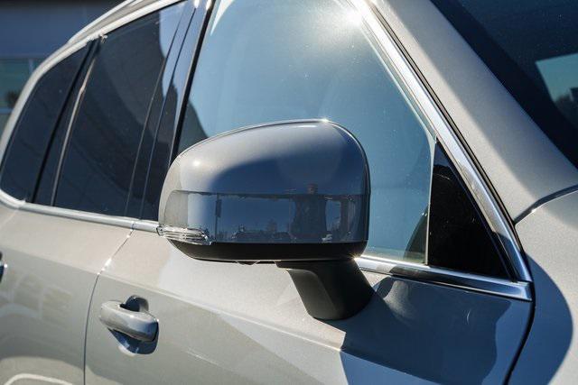 new 2026 Volvo XC90 Plug-In Hybrid car, priced at $85,745