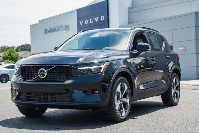 new 2026 Volvo XC40 car, priced at $46,259