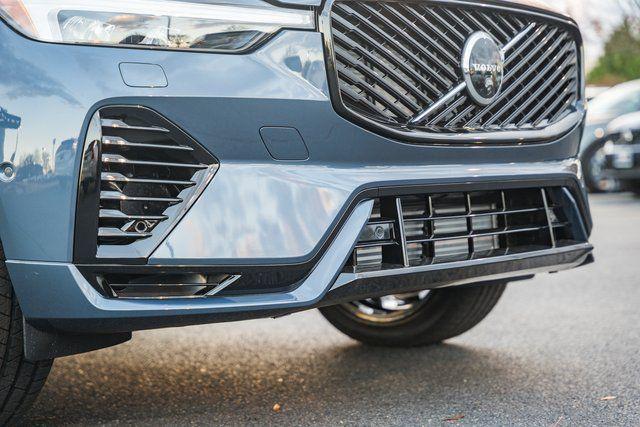 new 2026 Volvo XC60 Plug-In Hybrid car, priced at $69,285