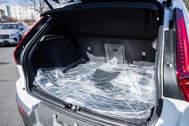new 2026 Volvo XC40 car, priced at $50,260