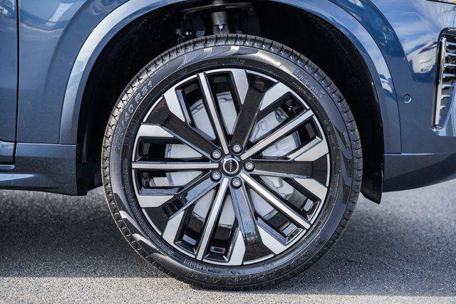 new 2026 Volvo XC90 car, priced at $76,269