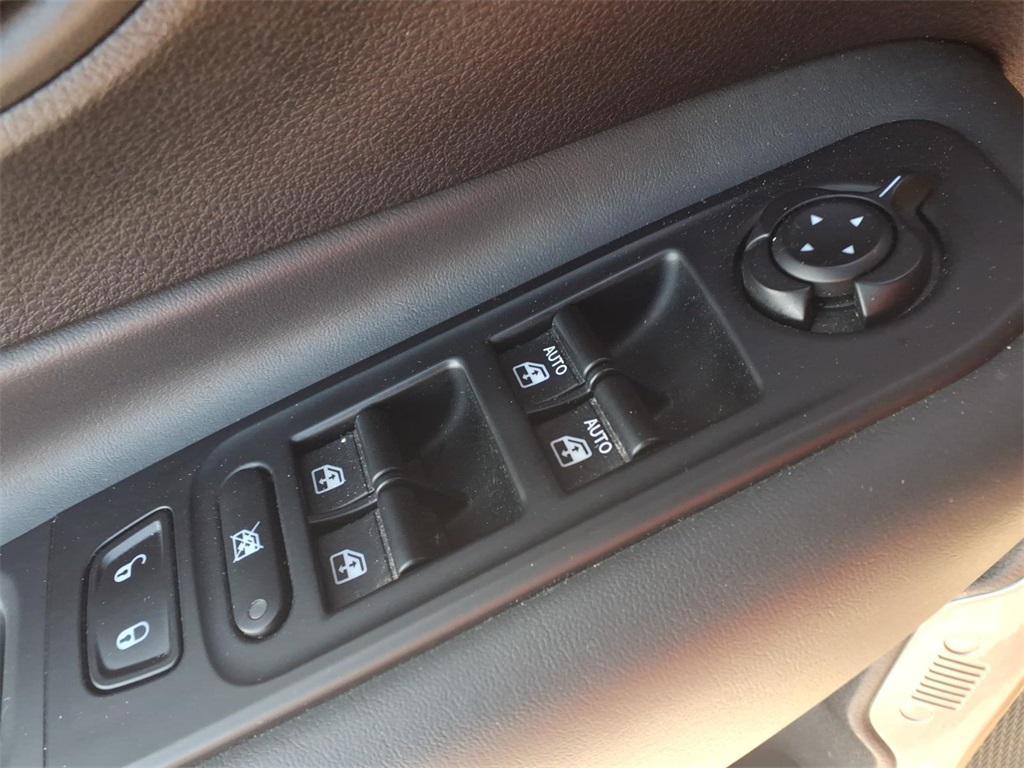 used 2023 Jeep Renegade car, priced at $17,895