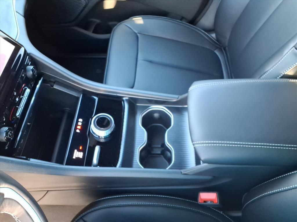 new 2025 Jeep Grand Cherokee car, priced at $48,846